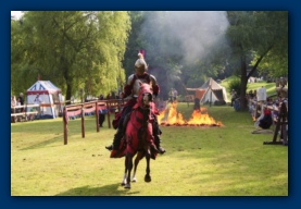 Und der mutige Ritter reitet stolz weiter