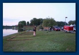 Auch am See wird weiter abgebaut